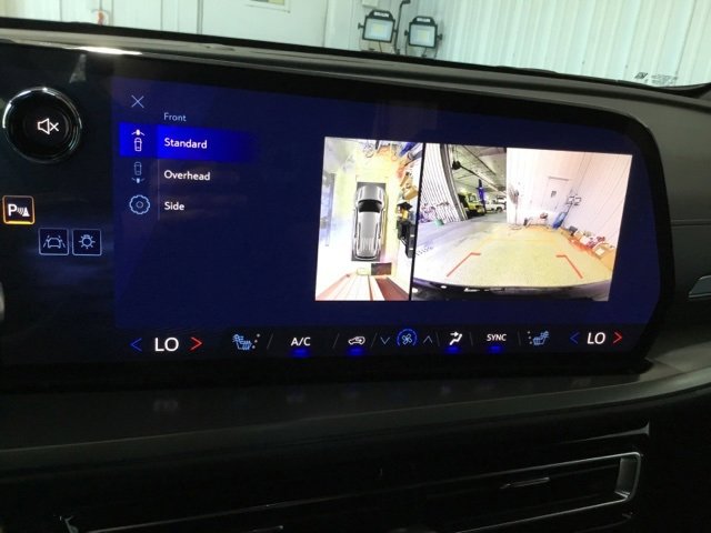 New 2026 Chevrolet Traverse LT w/ Midnight/Sport Edition image 34