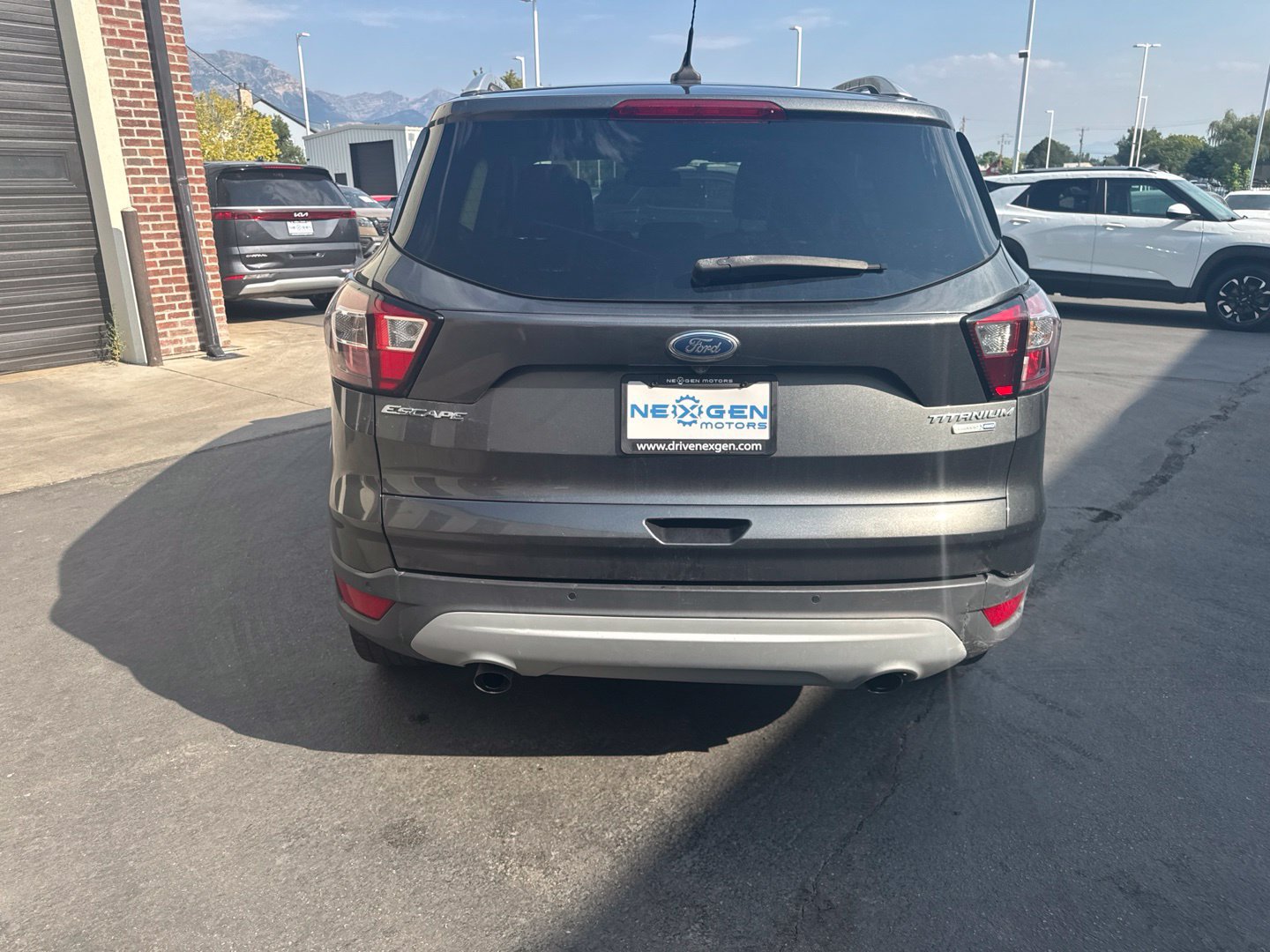 Used 2019 Ford Escape Titanium AWD/4WD image 7