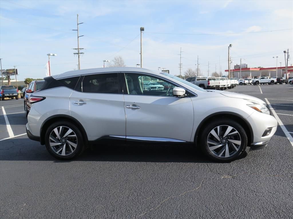 Used 2016 Nissan Murano Platinum w/ Platinum Technology Package image 2