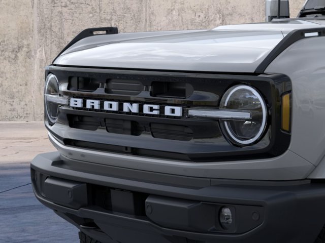 New 2026 Ford Bronco Outer Banks AWD/4WD image 19