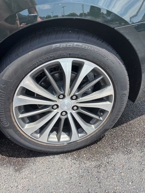 Used 2017 Buick LaCrosse Essence w/ Sights and Sounds Package FWD image 7