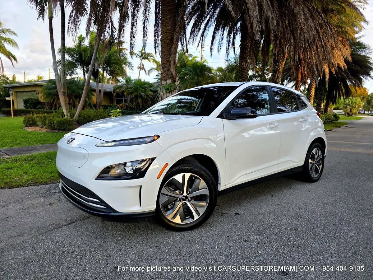 Used 2023 Hyundai Kona SEL FWD image 10