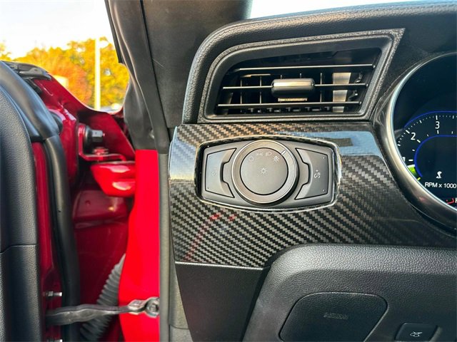 Used 2020 Ford Mustang Shelby GT500 w/ Technology Package image 30