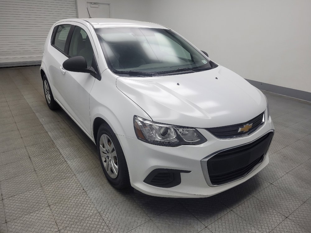 Used 2020 Chevrolet Sonic LT FWD image 27