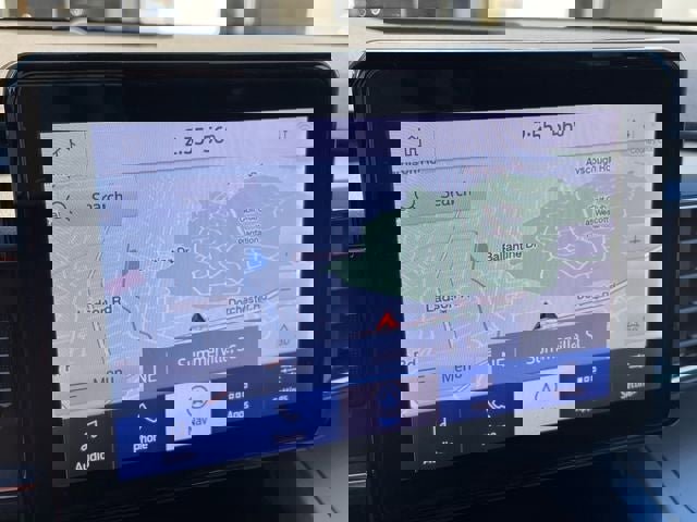 Used 2021 Ford Explorer XLT w/ Equipment Group 202A image 18