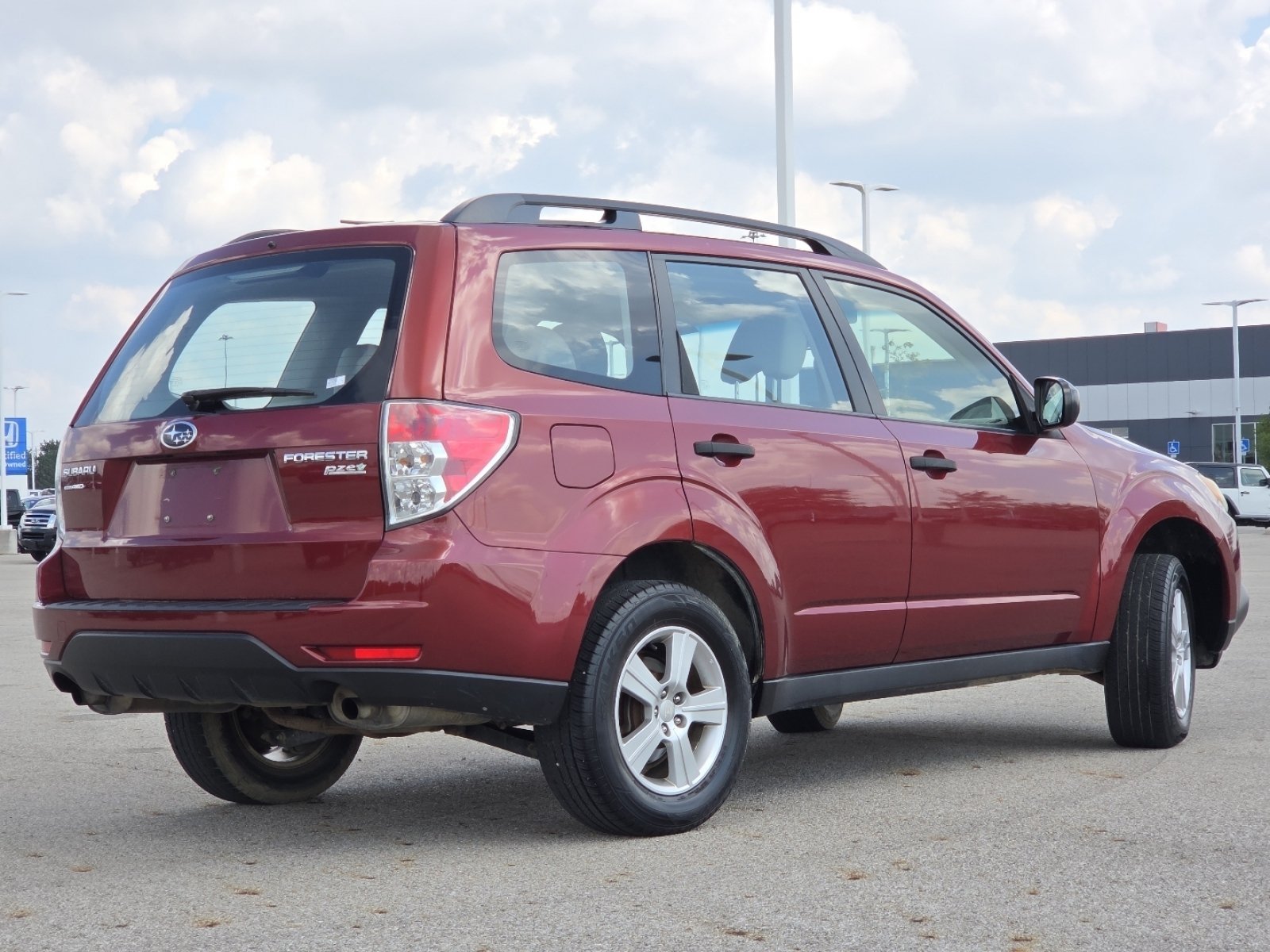 Used 2012 Subaru Forester 2.5X w/ Alloy Wheel Pkg AWD/4WD image 15