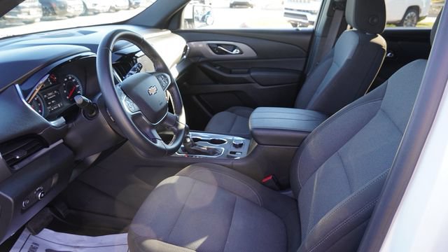Used 2023 Chevrolet Traverse LT FWD image 21