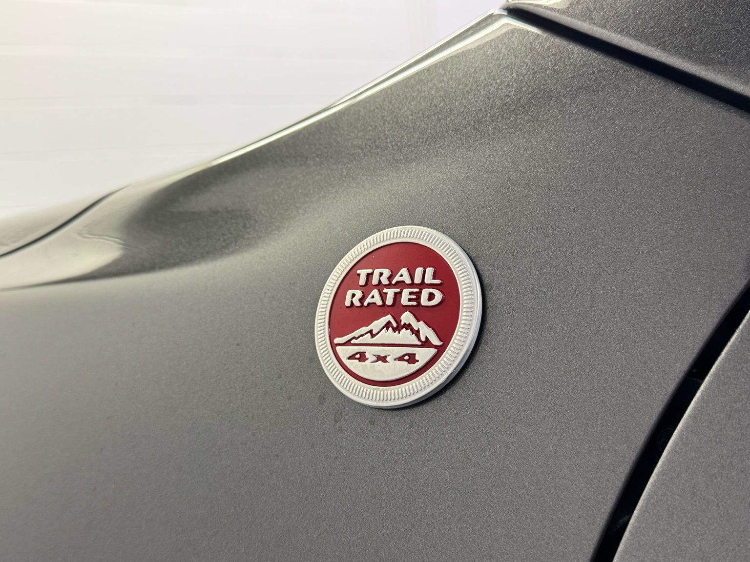 Used 2021 Jeep Cherokee Trailhawk w/ Comfort/Convenience Group image 7