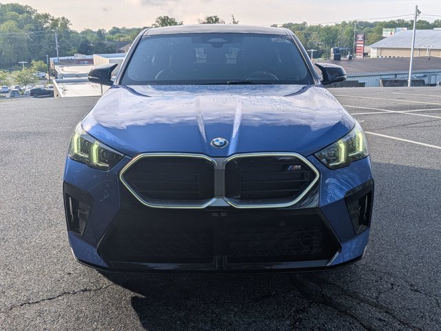 Used 2025 BMW X2 M35i AWD/4WD image 2