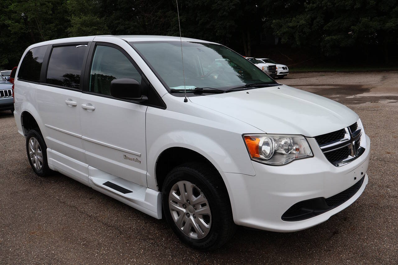 Used 2017 Dodge Grand Caravan SE w/ Power Window Group FWD image 6