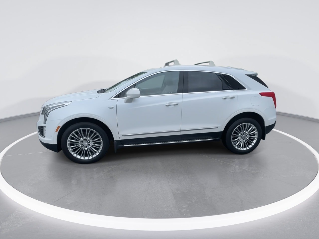 Used 2019 Cadillac XT5 Platinum AWD/4WD image 10