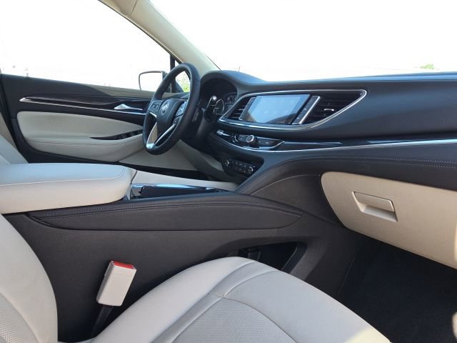 Used 2022 Buick Enclave Essence w/ Experience Buick Package FWD image 22