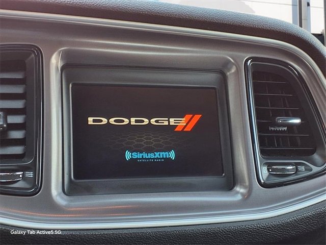 Used 2022 Dodge Challenger GT image 11