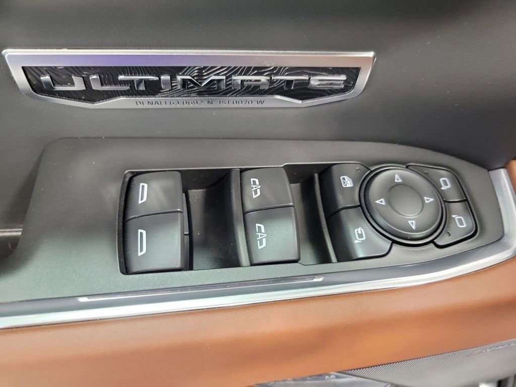 Used 2025 GMC Sierra 1500 Denali Ultimate image 34