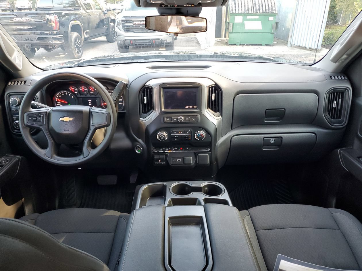 Used 2026 Chevrolet Silverado 1500 Custom AWD/4WD image 13