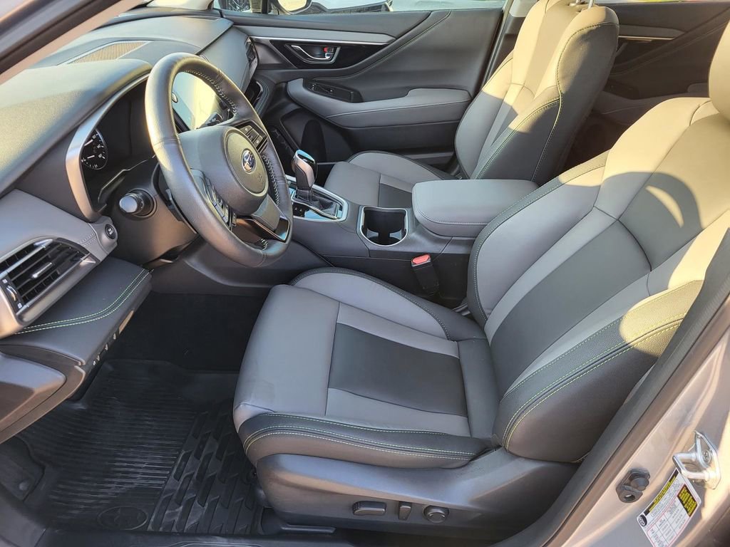Certified 2025 Subaru Outback Onyx Edition image 22