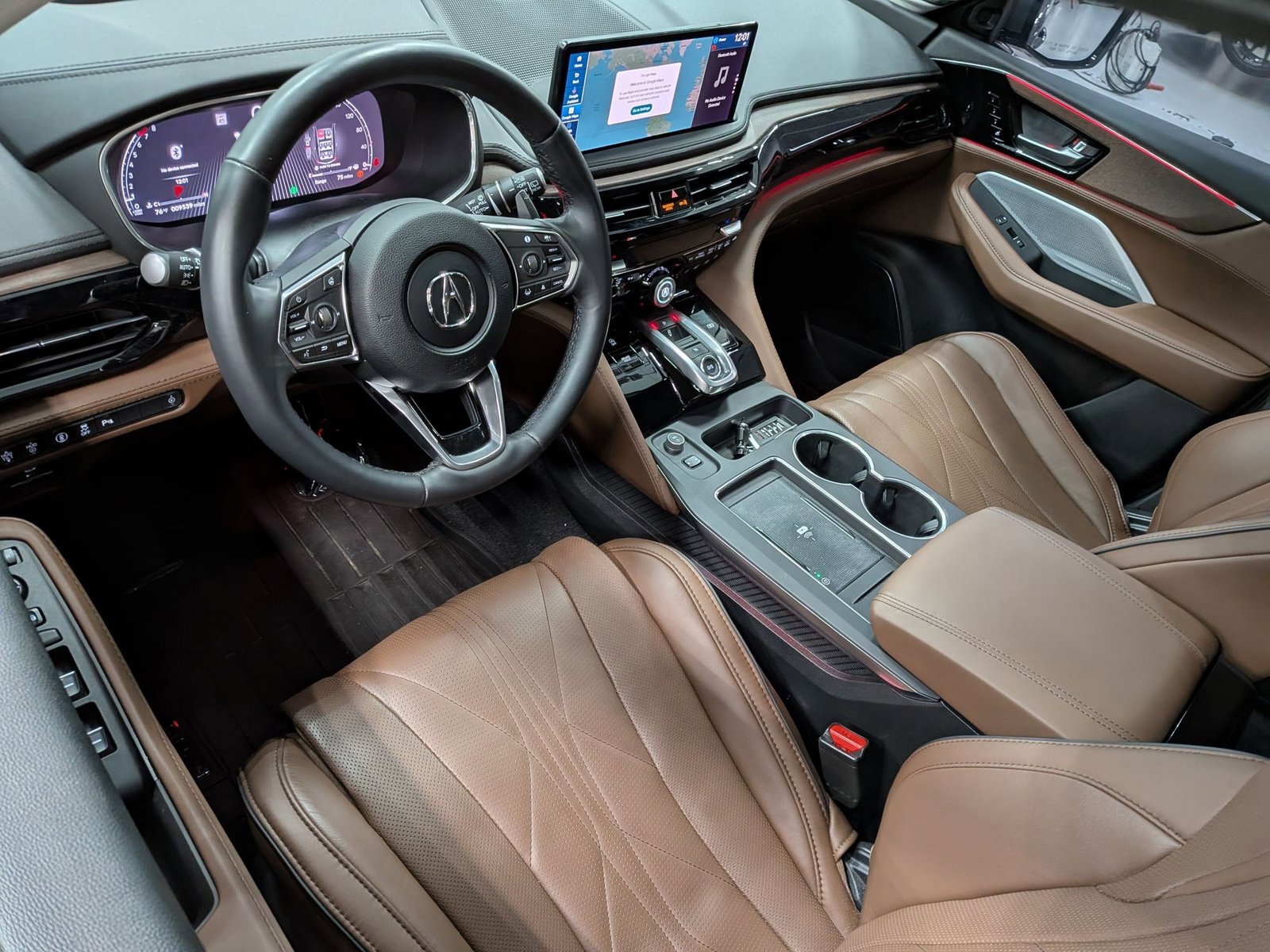 Used 2025 Acura MDX SH-AWD w/ Advance Package image 4