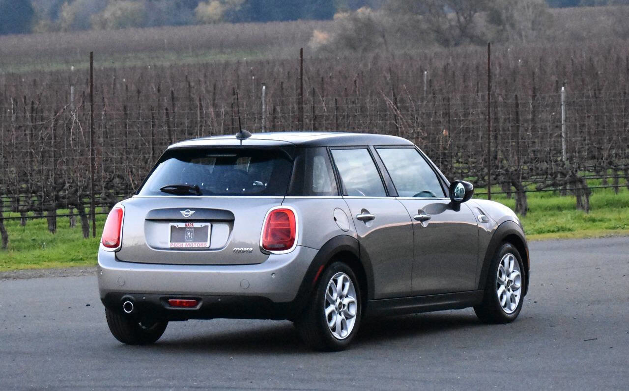 Used 2020 MINI Cooper 4-Door Hardtop image 12