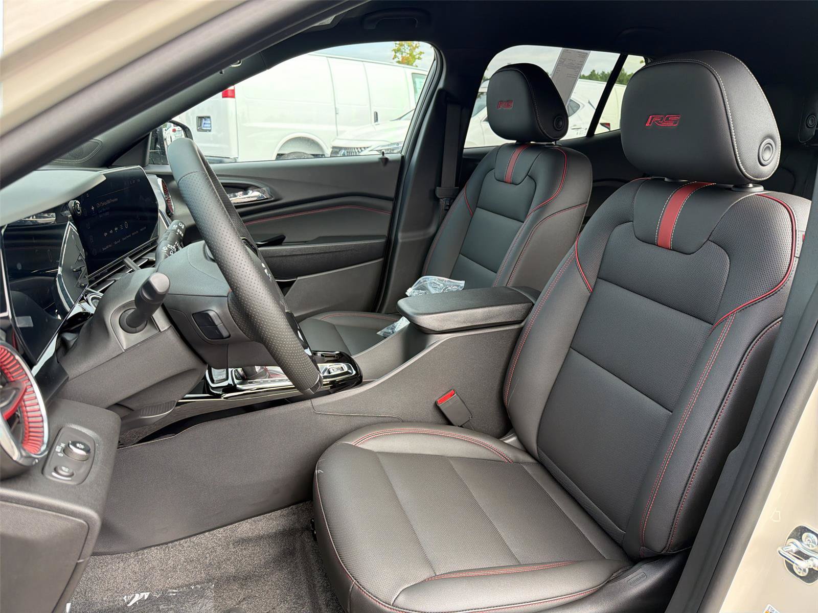 New 2026 Chevrolet Trax RS w/ Driver Confidence Package FWD image 22