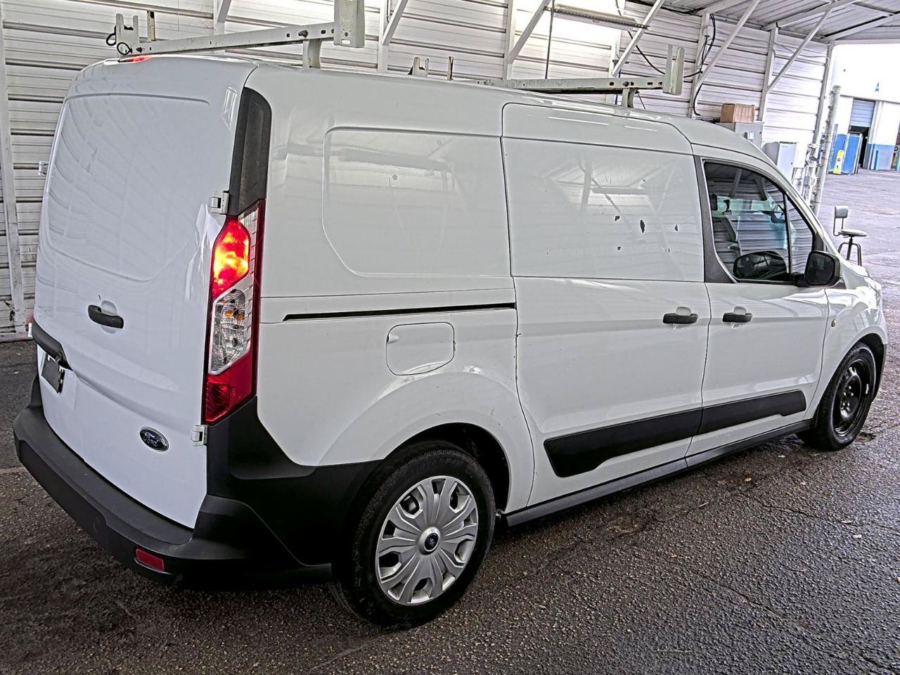 Used 2019 Ford Transit Connect XL FWD image 2