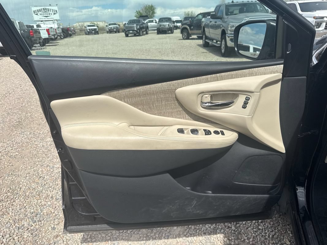 Used 2024 Nissan Murano SL w/ Cargo Package AWD/4WD image 29