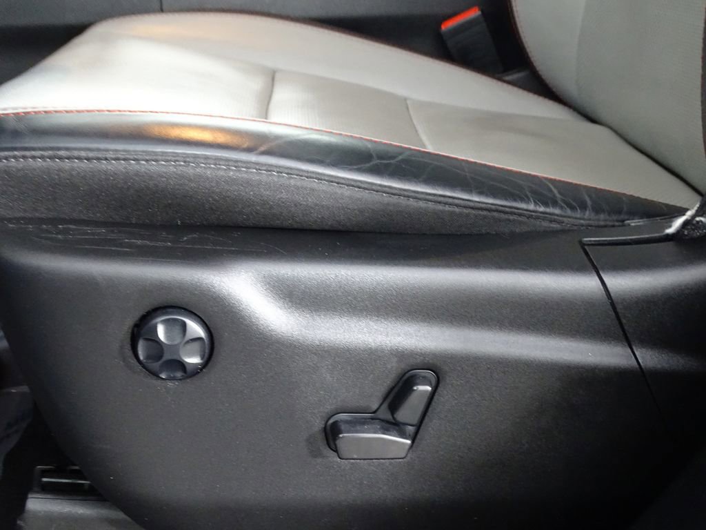 Used 2024 Dodge Durango GT image 24