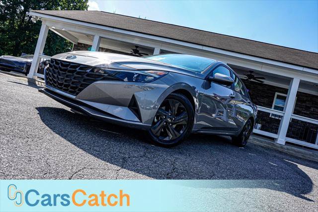 Used 2021 Hyundai Elantra SEL FWD image 3