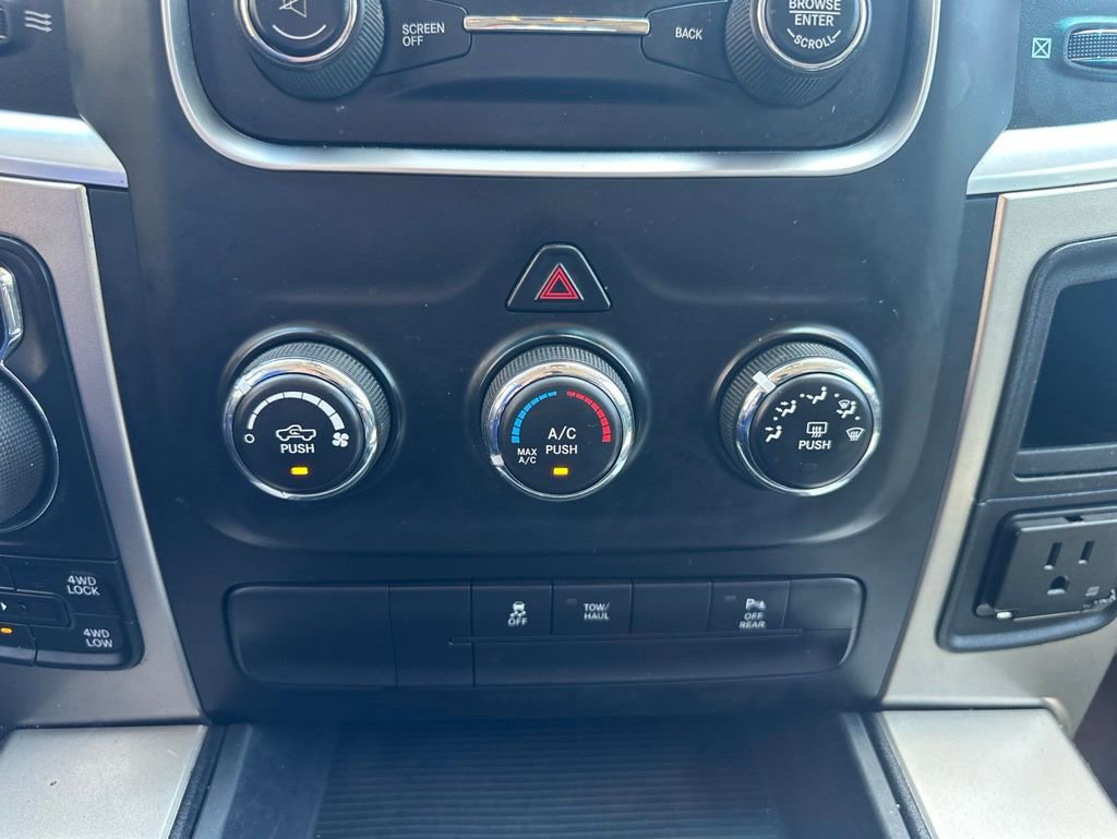 Used 2014 RAM 1500 Classic SLT w/ Remote Start & Security Group AWD/4WD image 4