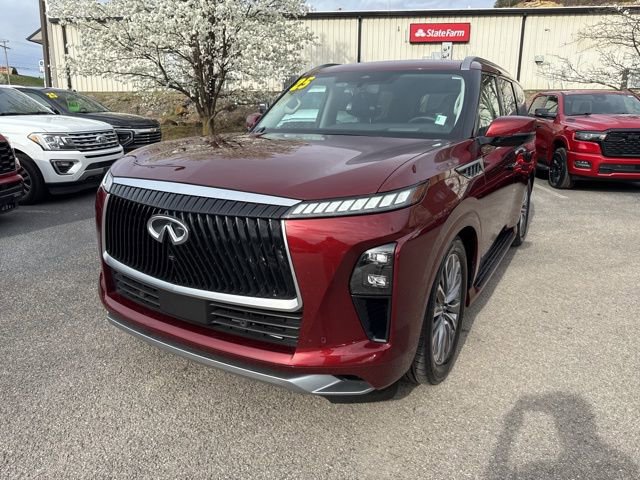Used 2025 INFINITI QX80 Sensory AWD/4WD image 7