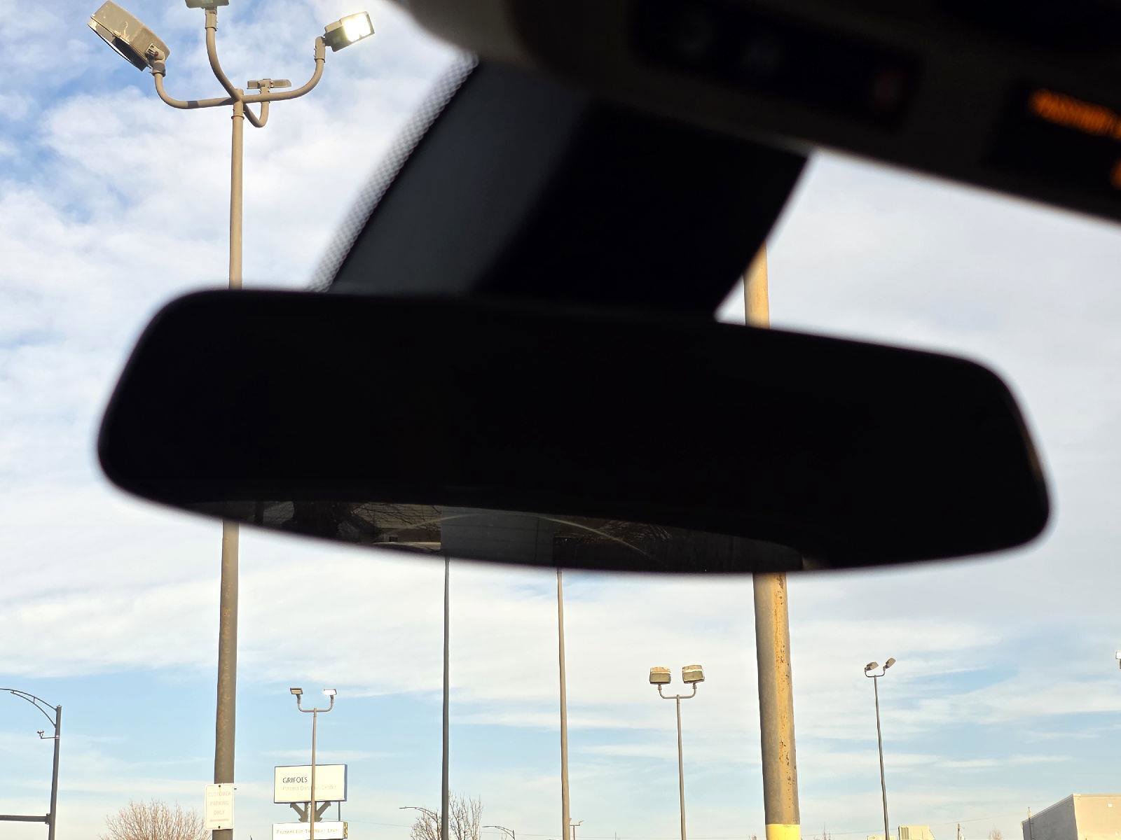 Used 2017 Buick Envision Essence image 21