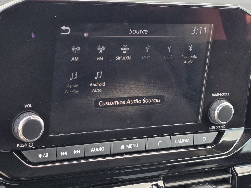 Used 2024 Nissan Pathfinder SV image 19