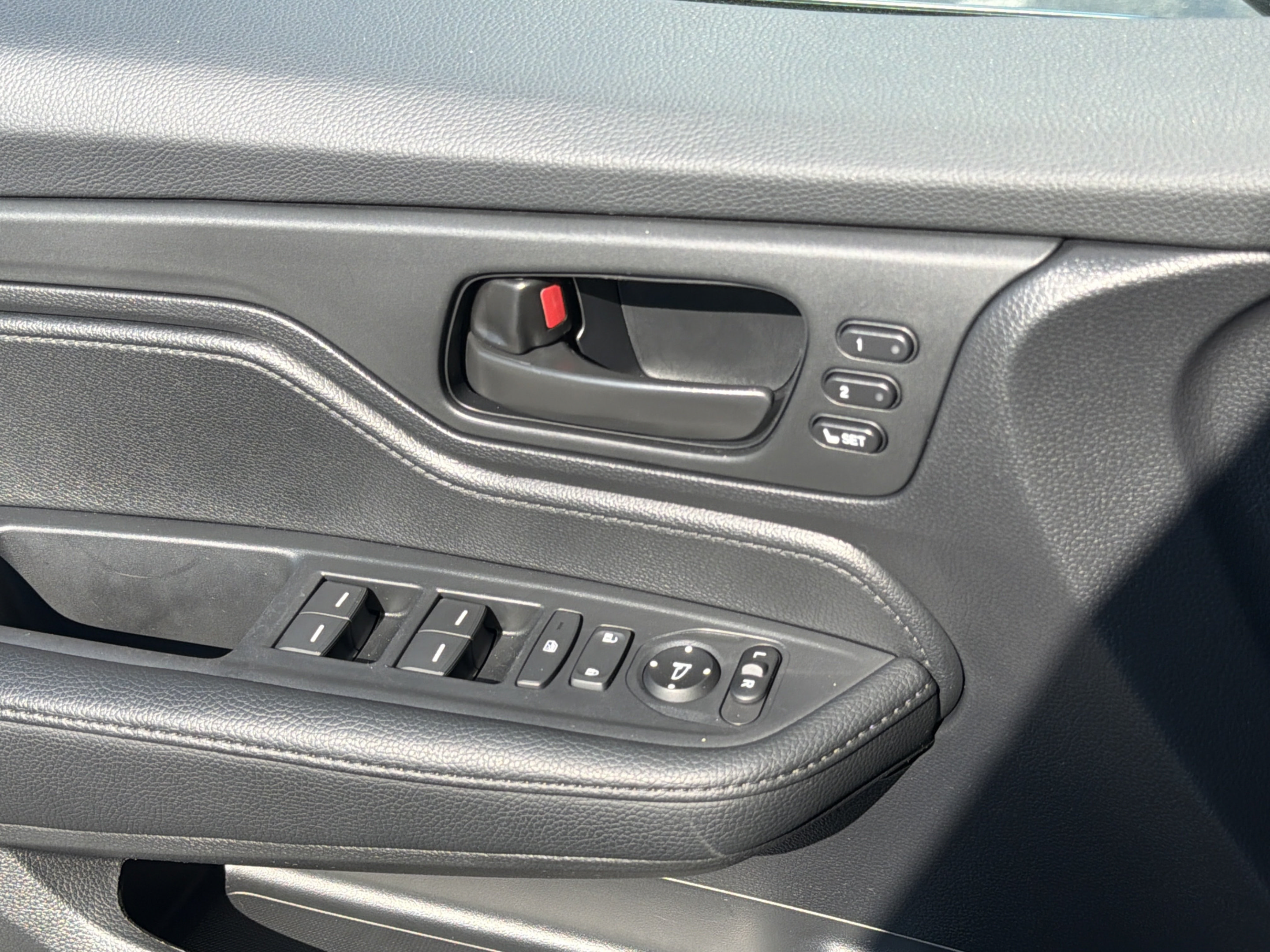 Certified 2025 Honda Odyssey Sport-L image 46