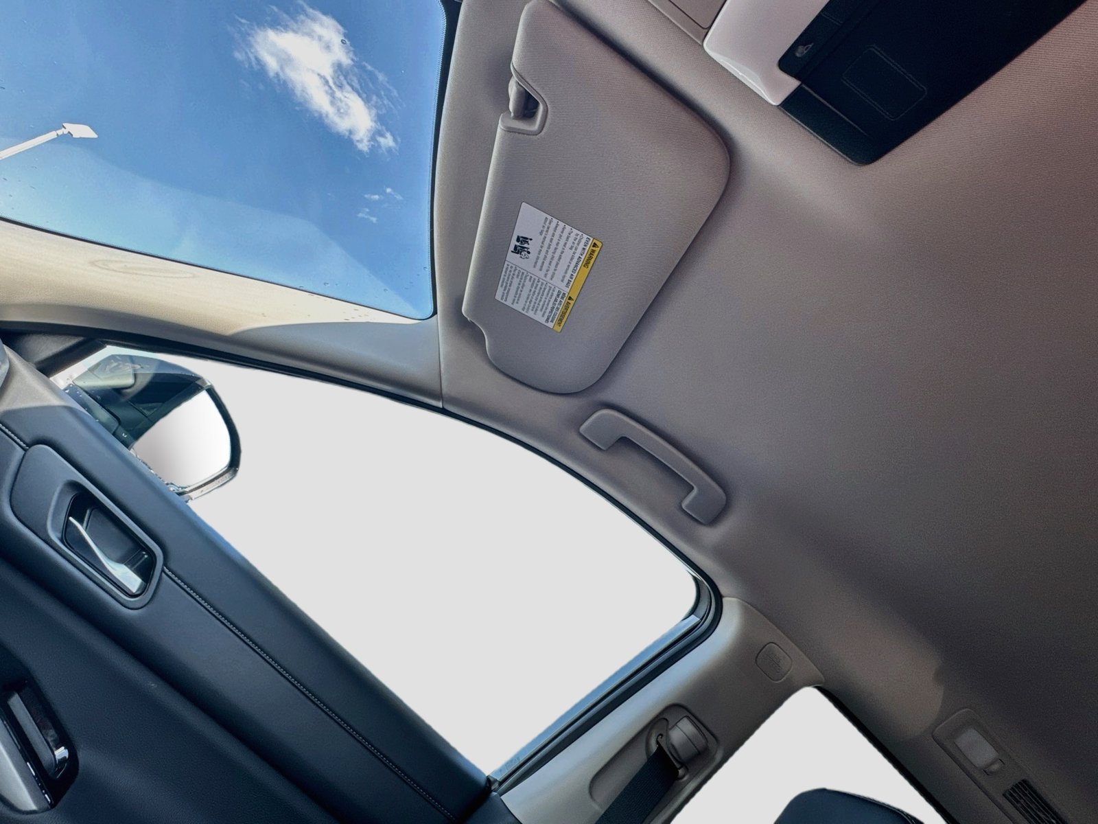 New 2026 Nissan Pathfinder SL FWD image 22