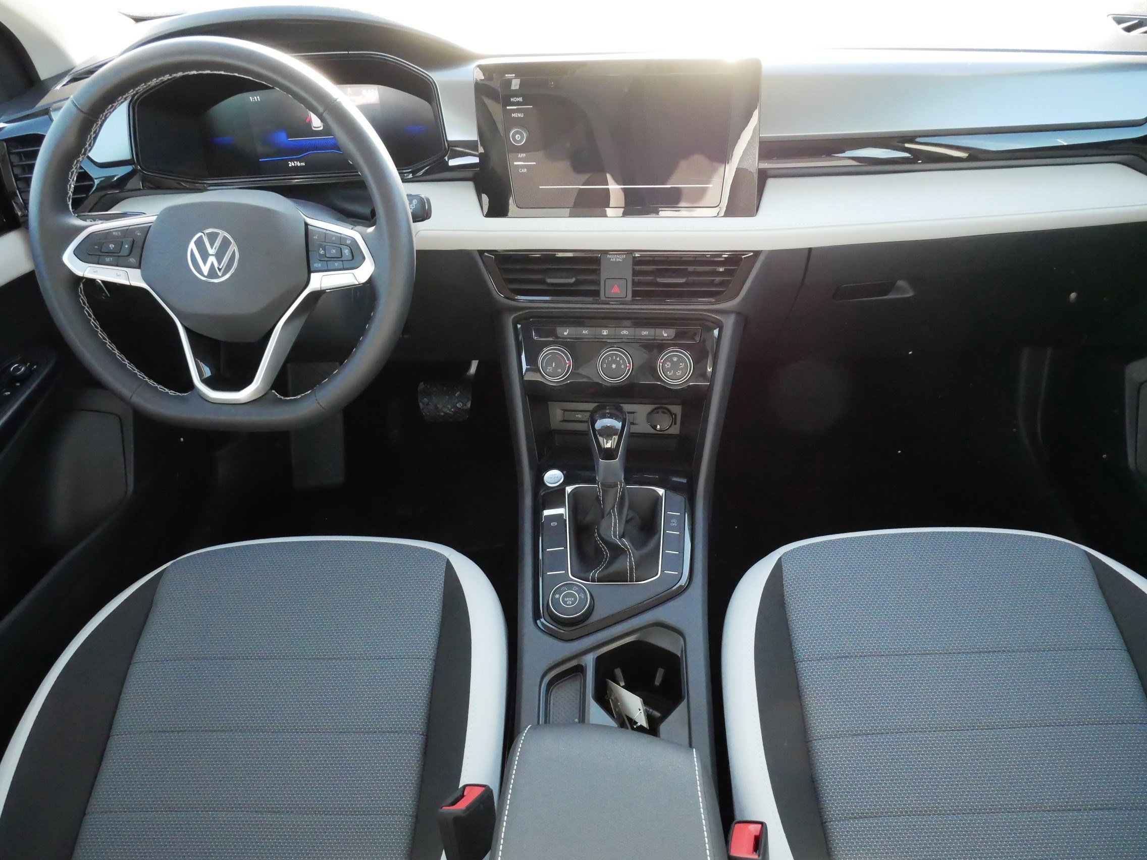 Certified 2025 Volkswagen Taos S image 10