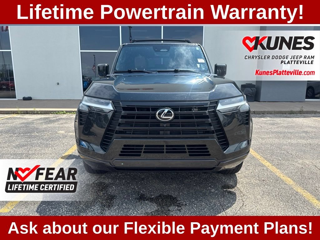 Used 2024 Lexus GX 550 w/ Cold Area Package AWD/4WD image 4