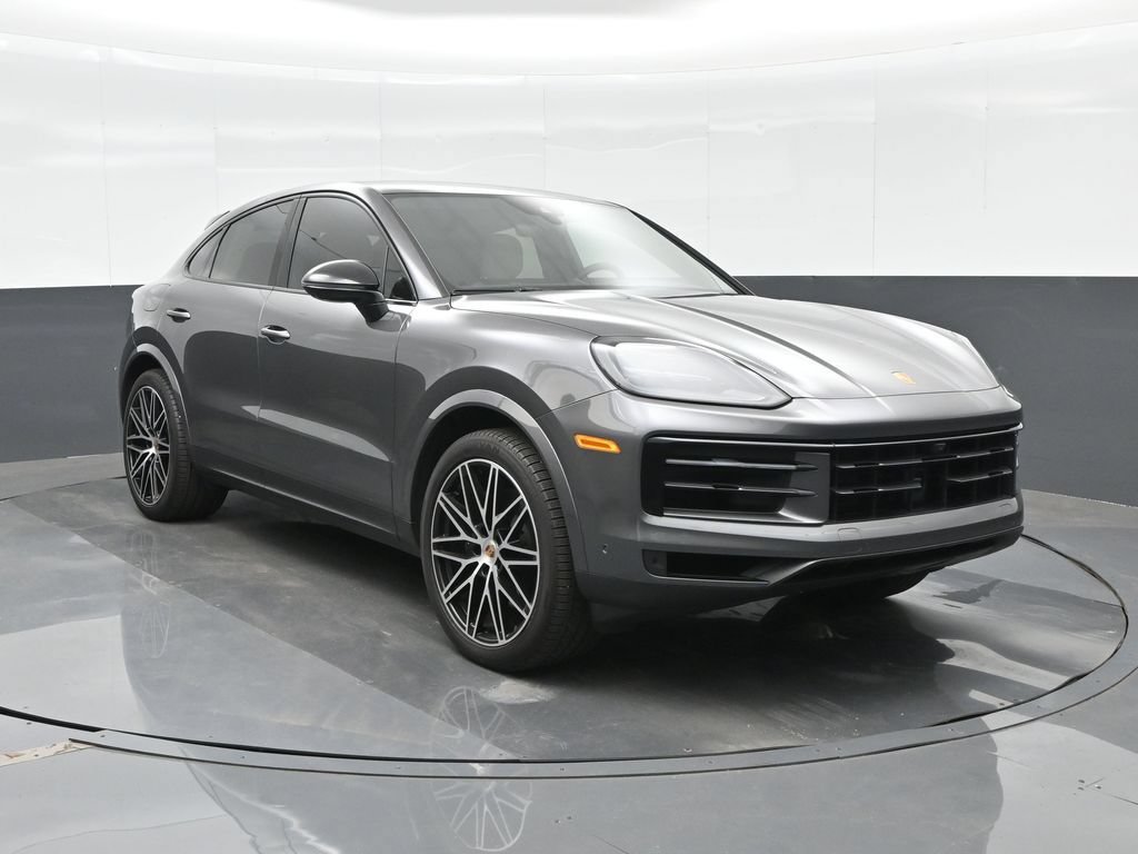 Certified 2025 Porsche Cayenne Coupe AWD/4WD image 11