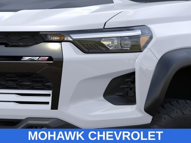 New 2026 Chevrolet Colorado ZR2 w/ Technology Package AWD/4WD image 10