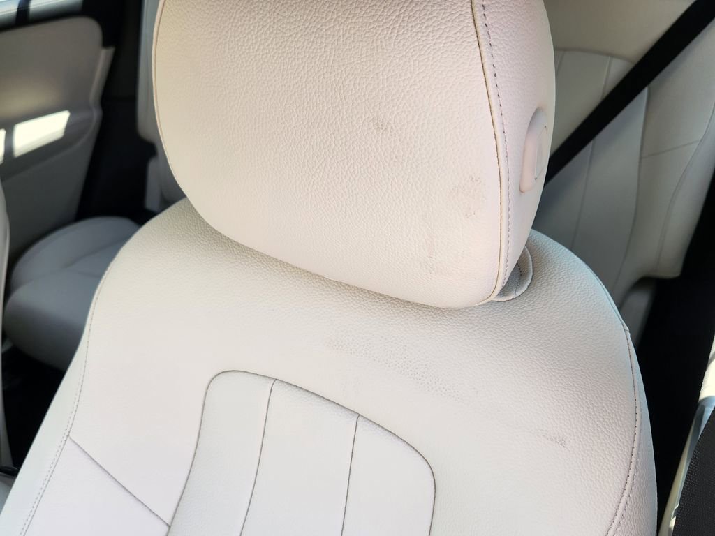 New 2025 Mercedes-Benz GLB 250 4MATIC image 14