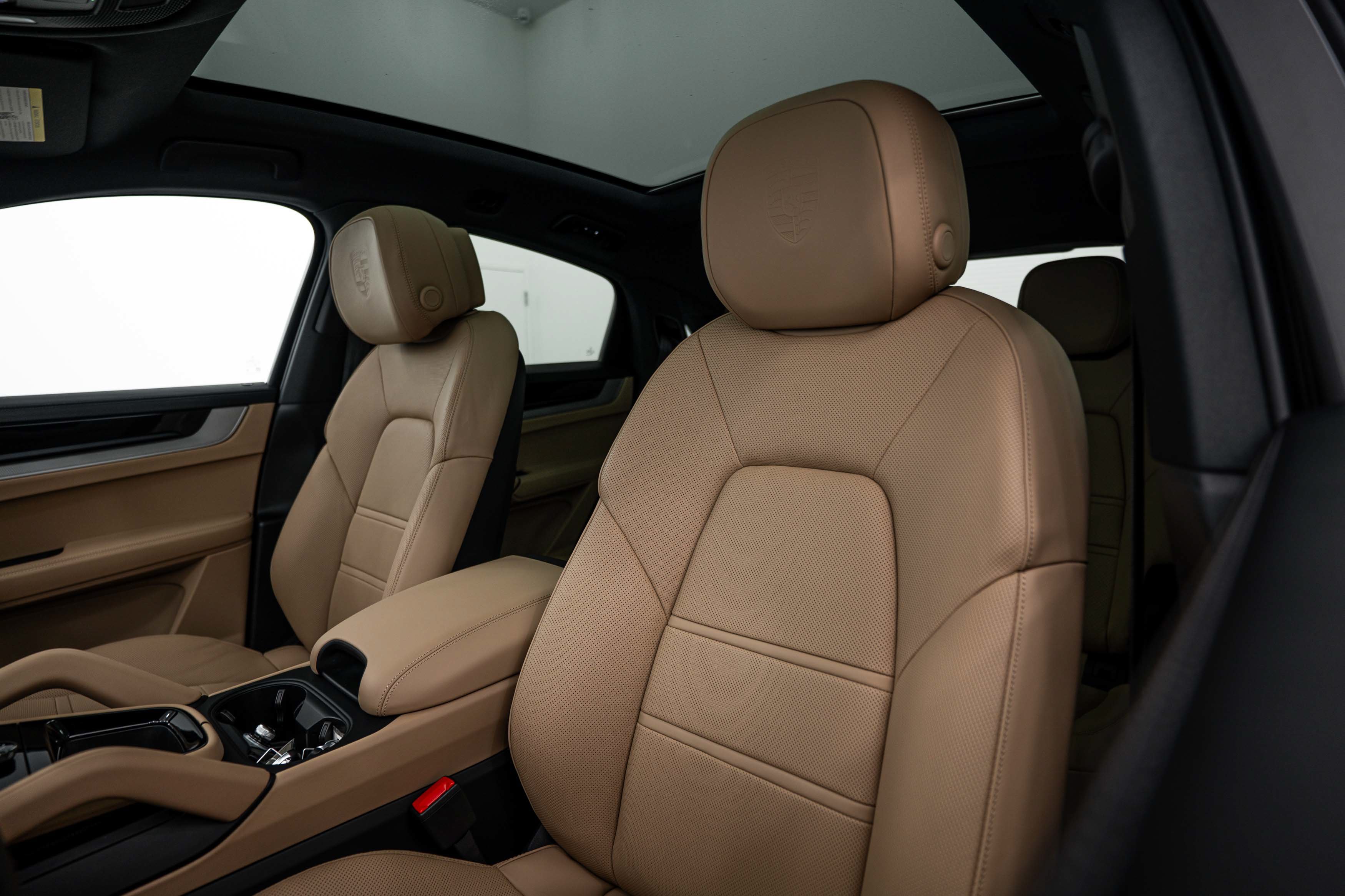 Certified 2026 Porsche Cayenne S AWD/4WD image 21