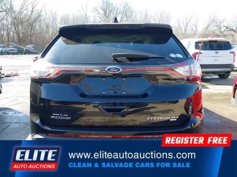 Used 2018 Ford Edge Titanium AWD/4WD image 31