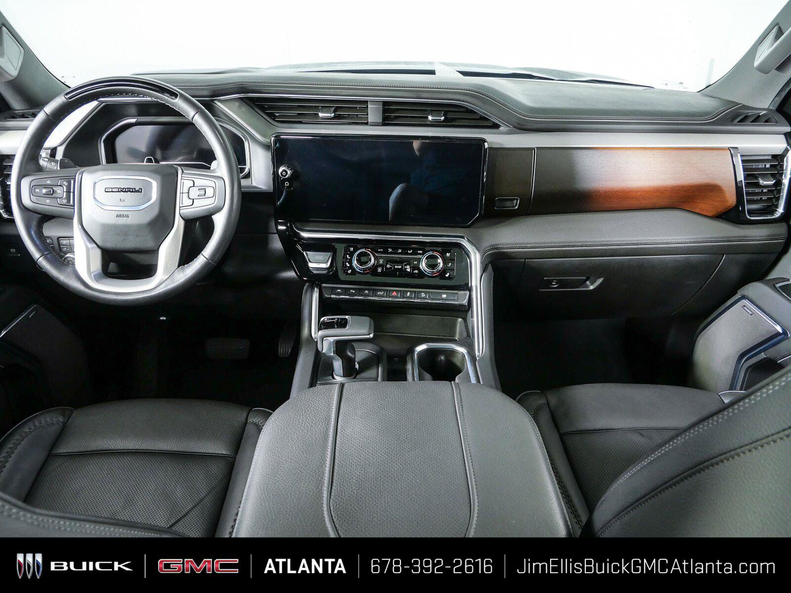 Used 2024 GMC Sierra 1500 Denali AWD/4WD image 24