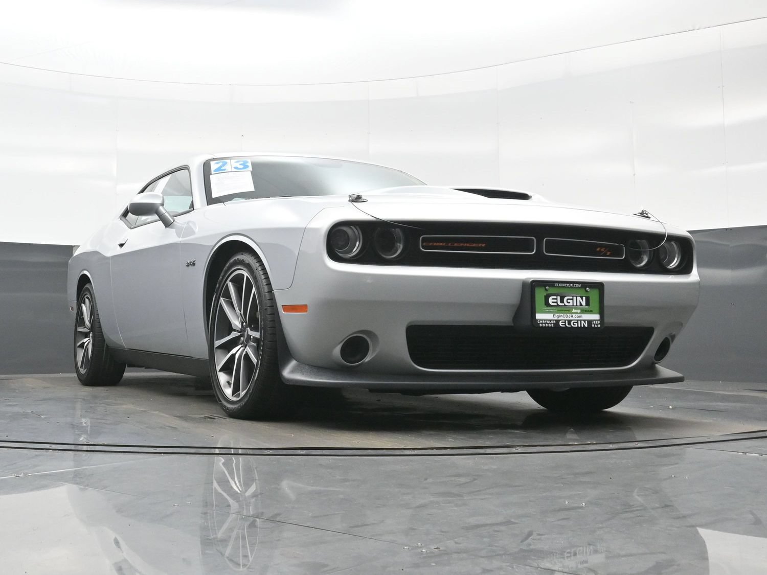 Used 2023 Dodge Challenger R/T RWD image 34
