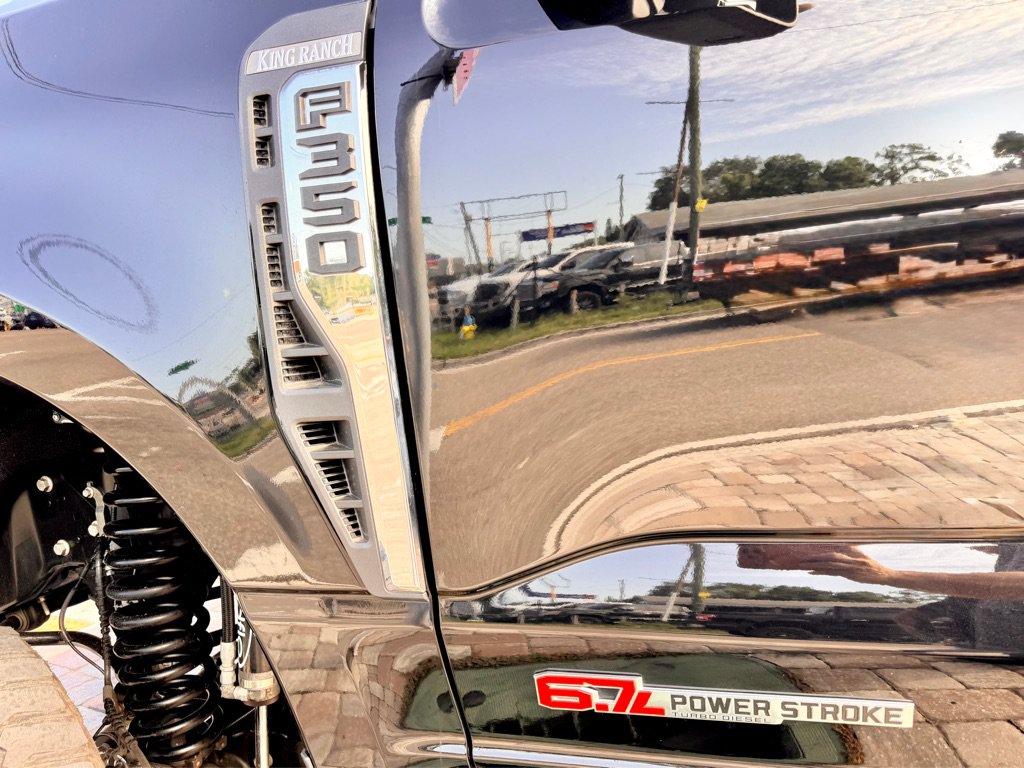 Used 2023 Ford F350 King Ranch w/ Chrome Package AWD/4WD image 38
