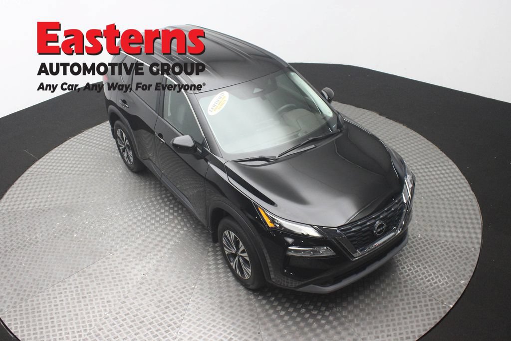 Used 2023 Nissan Rogue SV AWD/4WD image 3