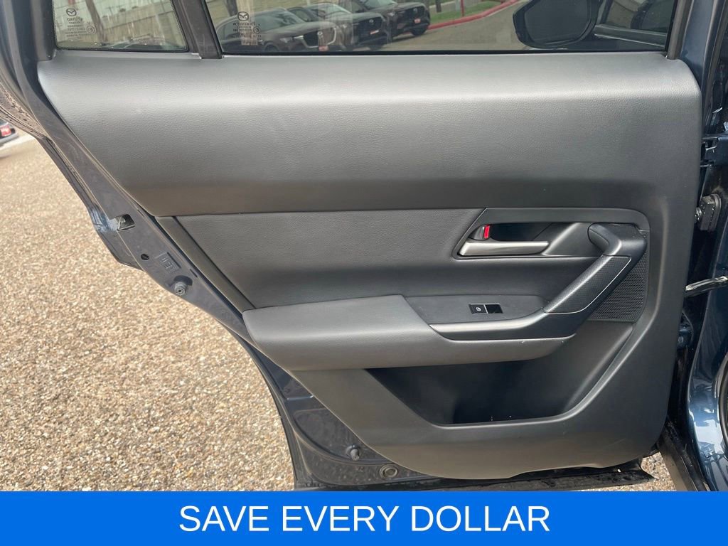 Used 2023 MAZDA CX-50 AWD 2.5 S w/ Weather Package image 15