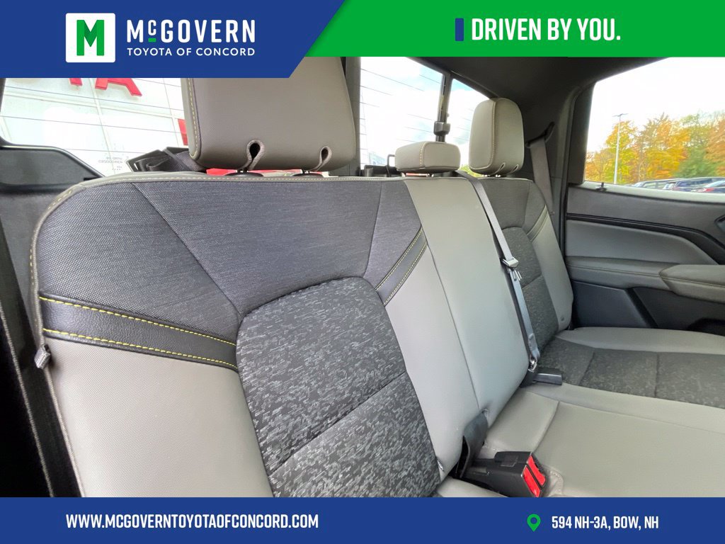 Used 2023 Chevrolet Colorado ZR2 AWD/4WD image 23