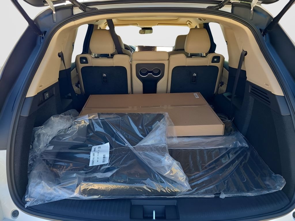 New 2026 Acura MDX SH-AWD image 19