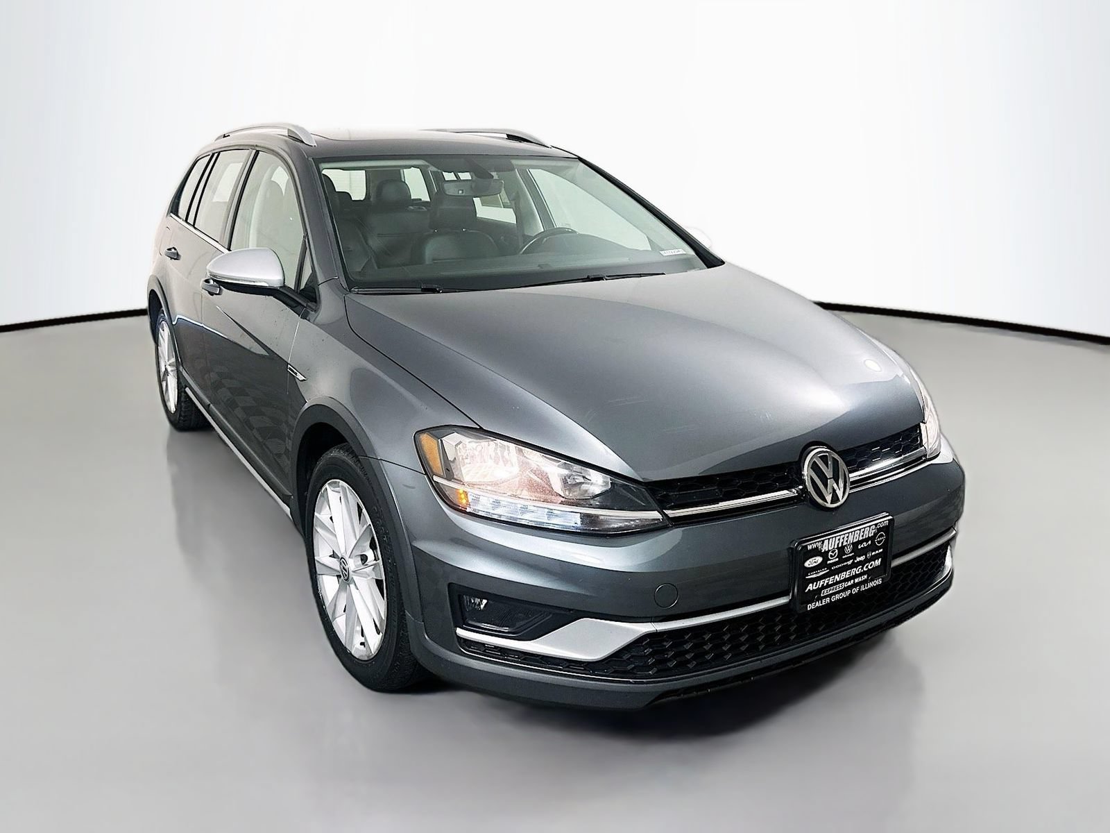 Used 2019 Volkswagen Golf Alltrack AWD/4WD image 1