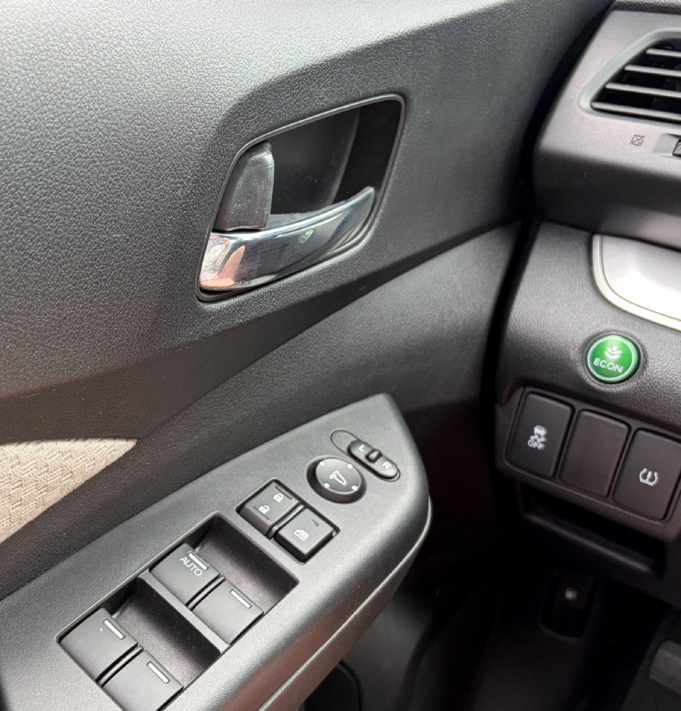 Used 2016 Honda CR-V EX image 13