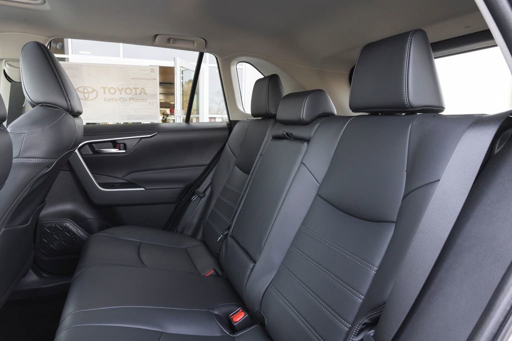 New 2025 Toyota RAV4 XLE Premium image 8